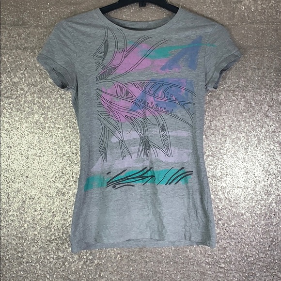 ROXY || Grey Tee - Picture 1 of 3